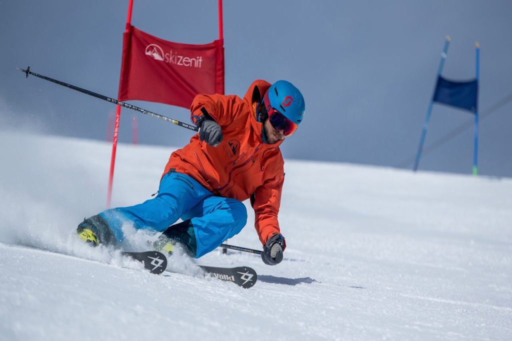 Ski racing technique lesson in Saas-Fee