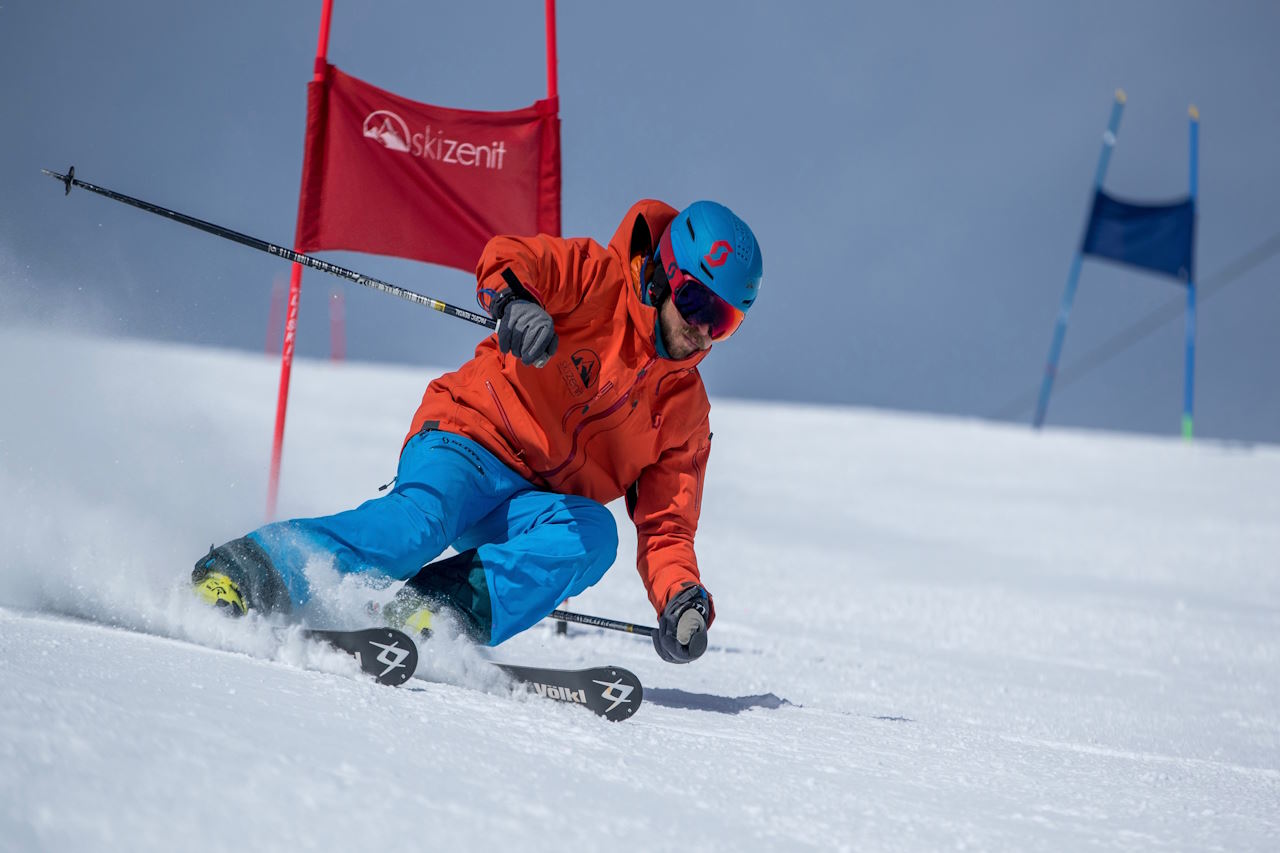 Carving Masterclass ski instructor Saas-Fee