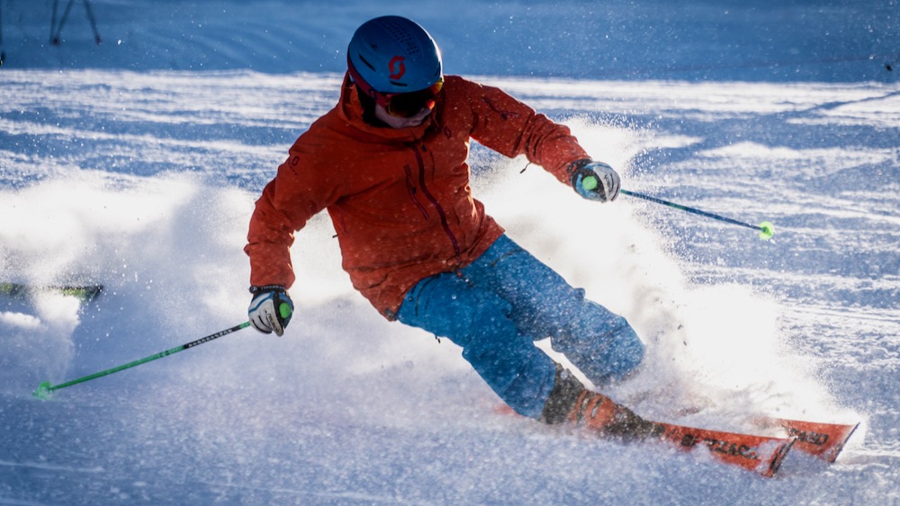 skiing style to the snow