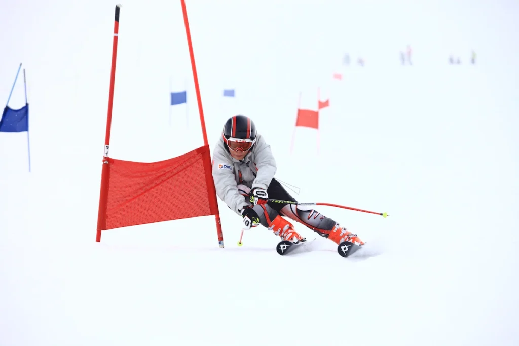 Ski racing lessons in Saas-Fee